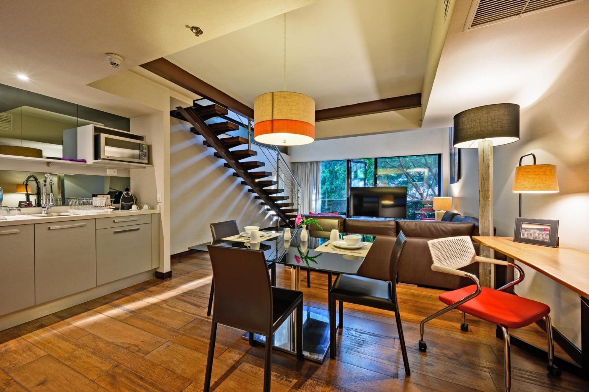 Las Suites Campos Eliseos Mexico City Luaran gambar