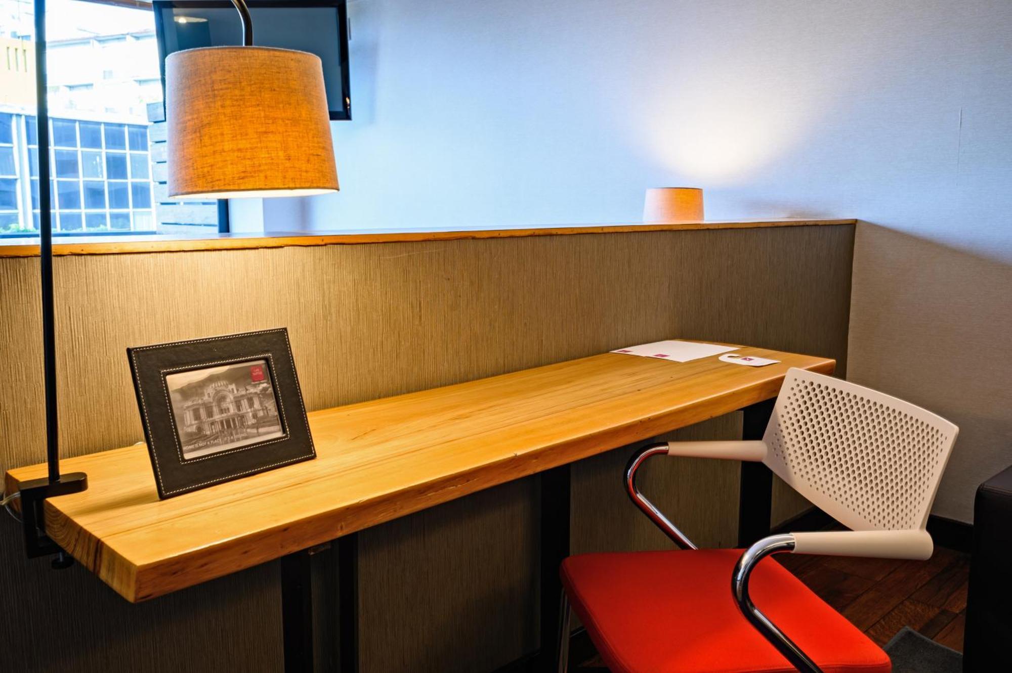 Las Suites Campos Eliseos Mexico City Luaran gambar