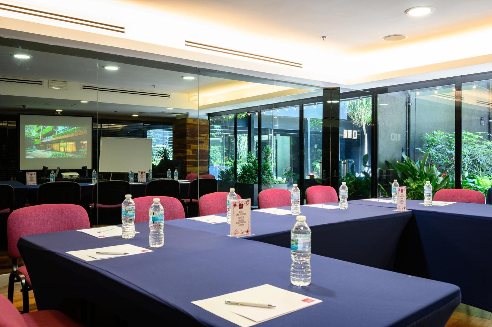 Las Suites Campos Eliseos Mexico City Luaran gambar